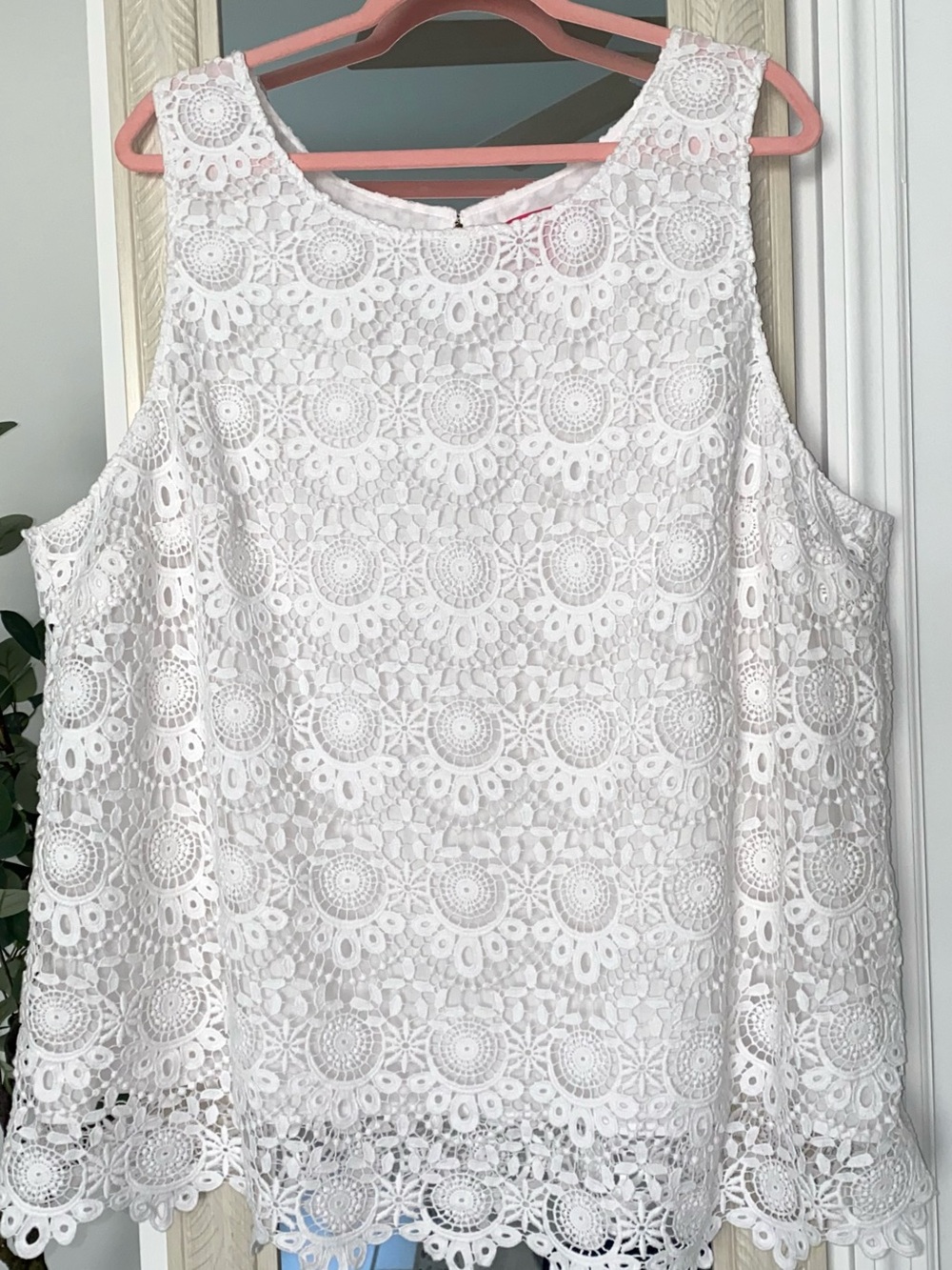Lilly Pulitzer for Target White Lace Crocheted Sleeveless Blouse Size 3X